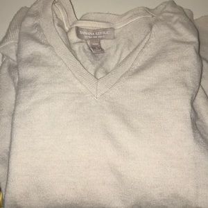 Banana Republic Merino Wool V-neck Sweater